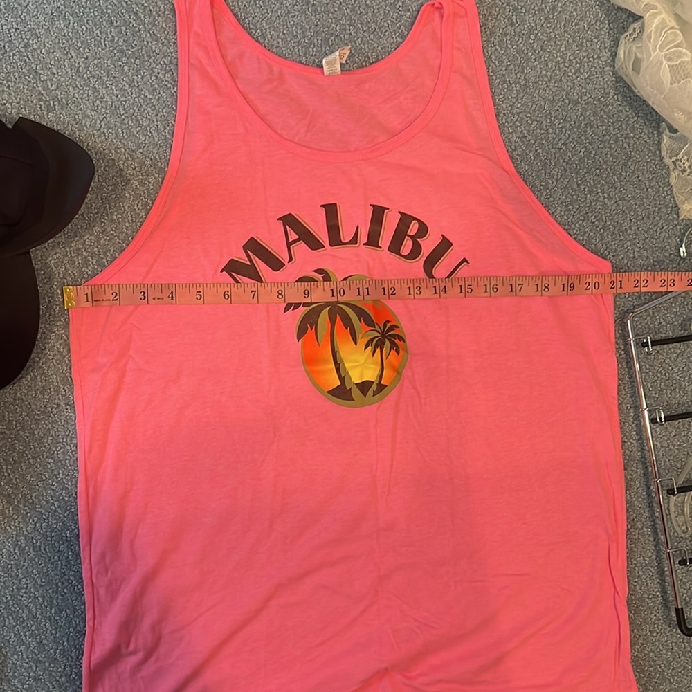 Bella Canvas Malibu pink Large NWOT Malibu drink L Pink Tank - Picture 4 of 12